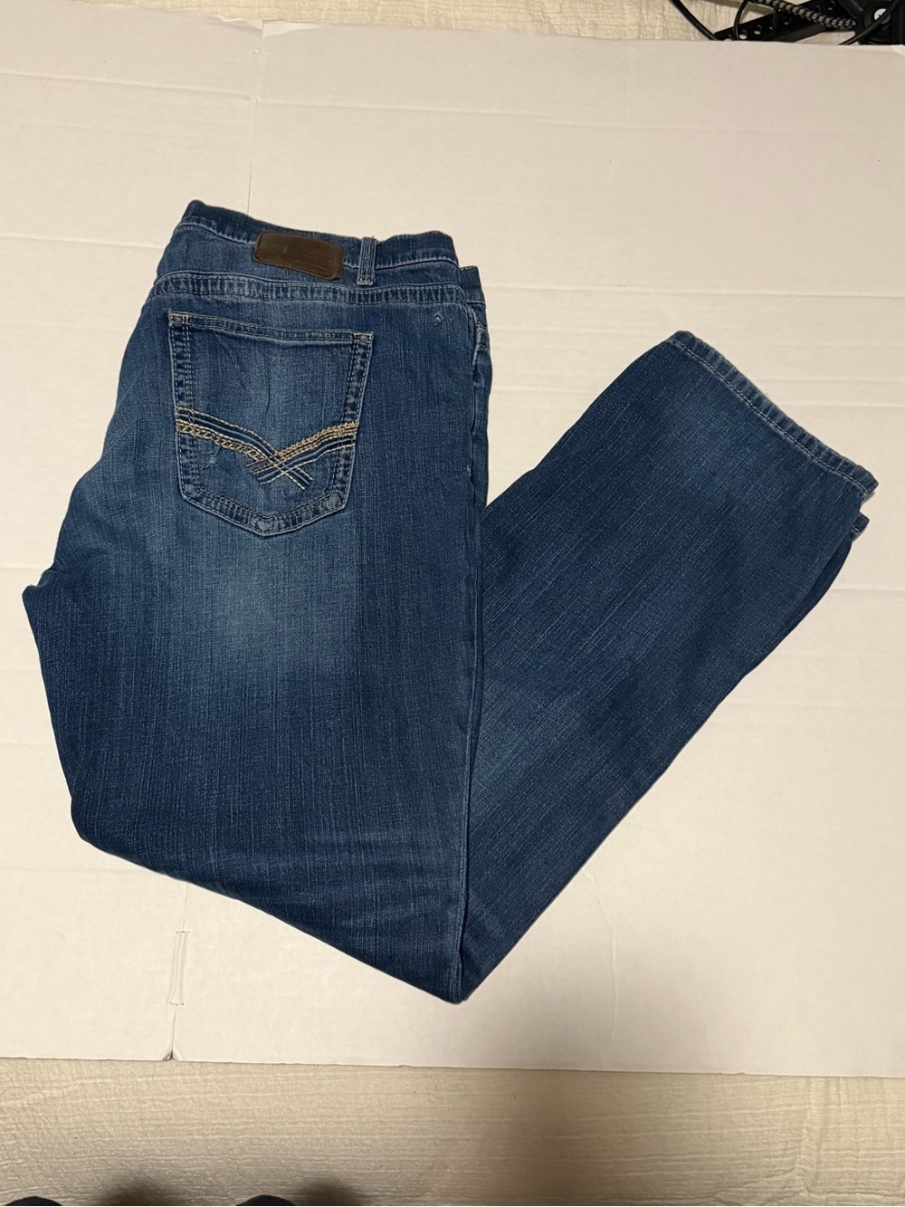 BKE Tyler Jeans Men’s 42L Straight Leg Medium Wash Denim Buckle Western